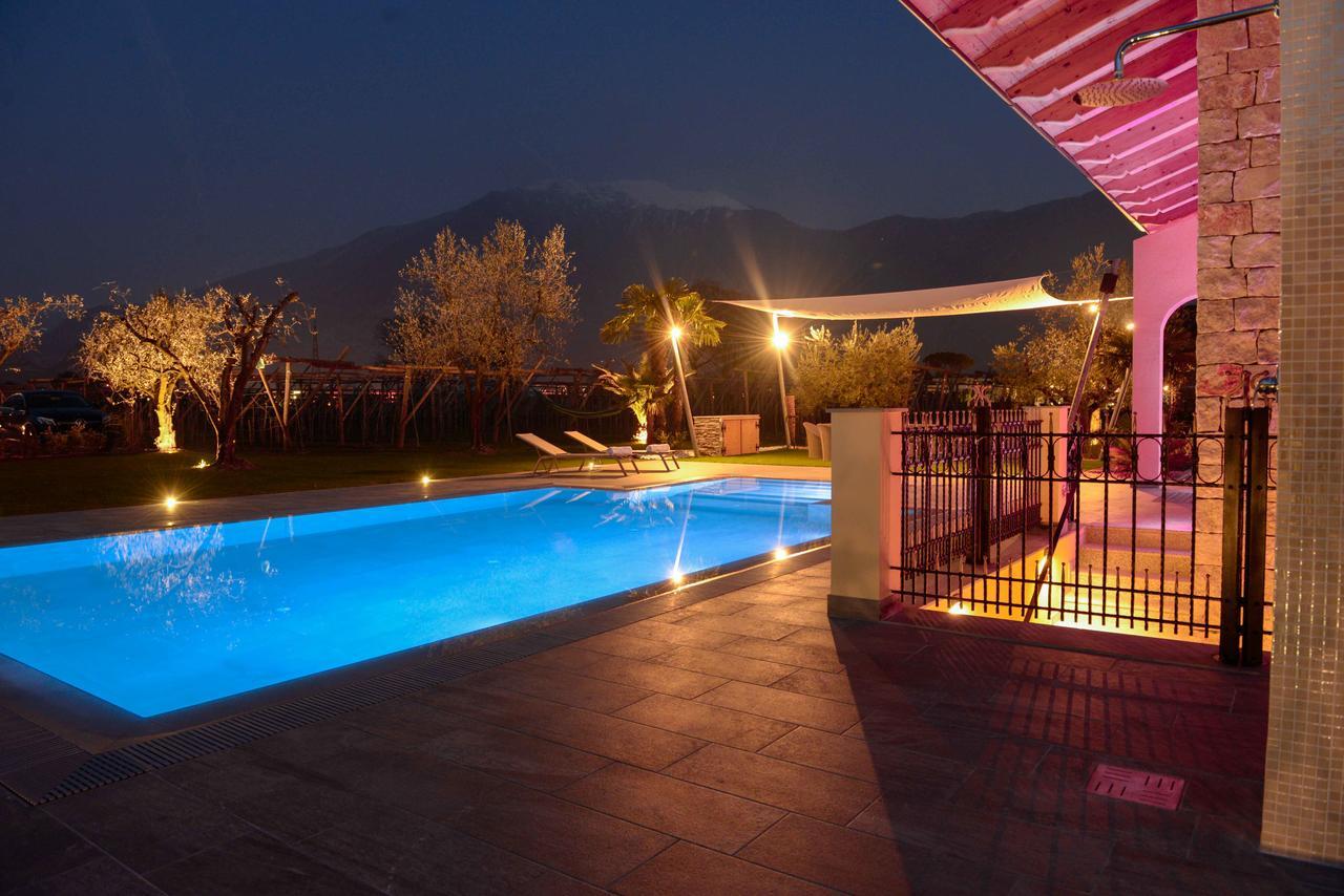Villa Luxury House&Spa Riva del Garda Extérieur photo